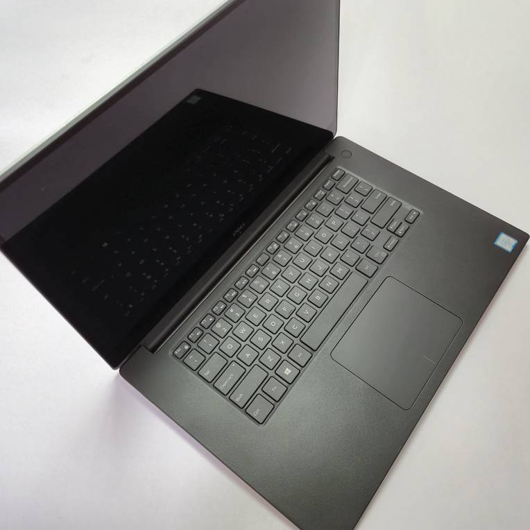 لپ تاپ استوک دل Dell Precision 5530 i7-8850H - 8GB - 256GB SSD - 4GB P2000 - 4k Touch