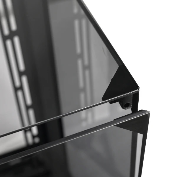 کیس کامپیوتر لیان لی مدل O11 VISION BLACK